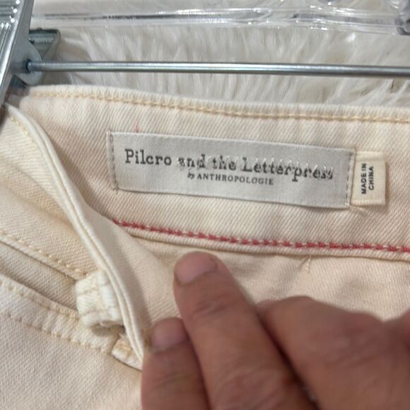 Anthropologie Pilcro Cream Ankle Cropped Jeans Versatile Design - Picture 6 of 16